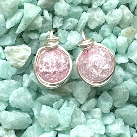 Alquimia Jewelry - Pink crackled Quartz stud earrings/heart chakra/deep love healing crystal
